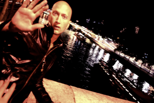 Paris Fashion Week, kolekcja Le Fantome sur le pont, model: Stefano Dorian.