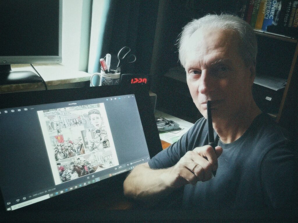 Tomasz Wilczkiewicz, politolog z wykształcenia, rysownik i ilustrator z zawodu.