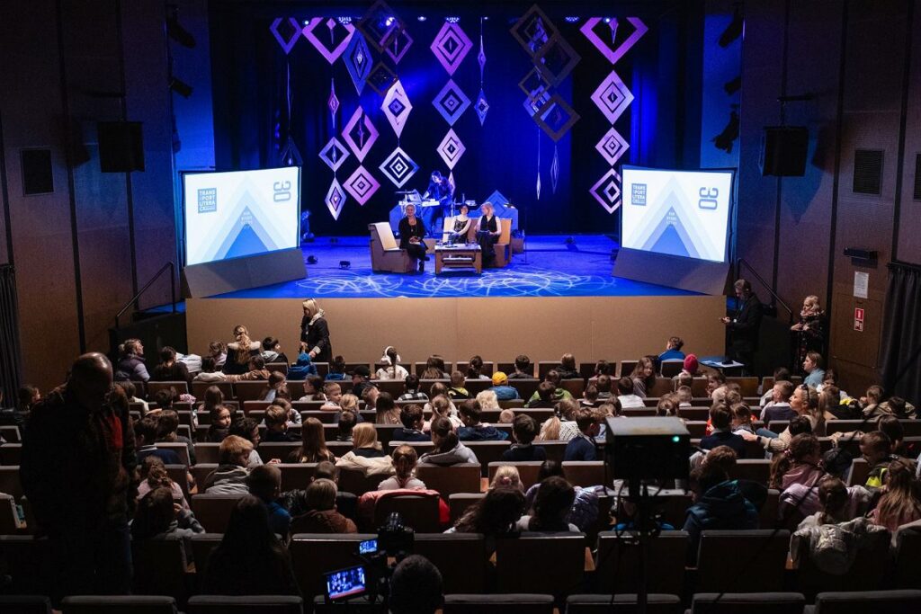 TransPortu Literacki fot. Biuro Literackie.