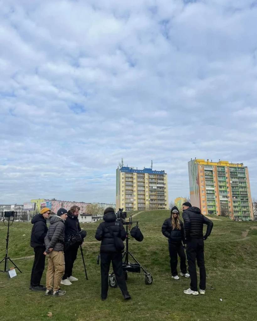 Zdjęcie z planu krótkometrażowego filmu ,Za moich czasów', reż. Iga Lis